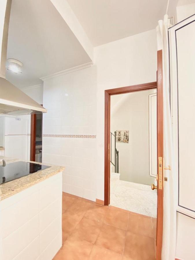 Superb Apartment In Downtown Of Sevilla ,Parking Optional, Top !! Kültér fotó