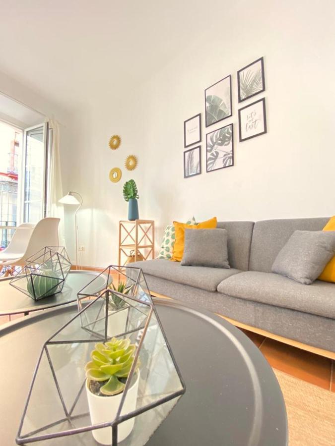 Superb Apartment In Downtown Of Sevilla ,Parking Optional, Top !! Kültér fotó