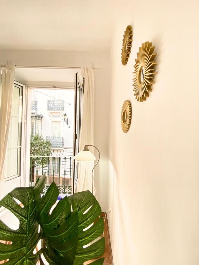 Superb Apartment In Downtown Of Sevilla ,Parking Optional, Top !! Kültér fotó